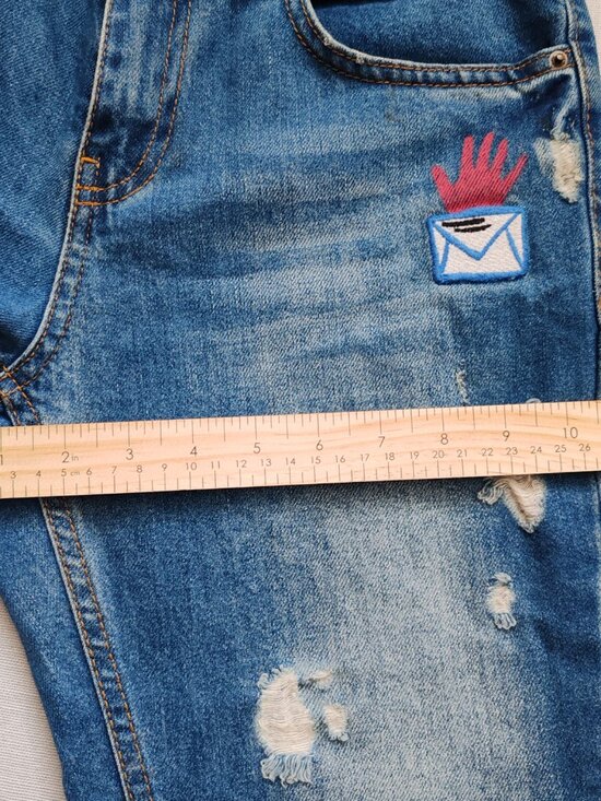 Dilvin Vintage Inspired Patched Boyfriend Jeans- Distressed Denim-Women’s Size 4 - Picture 8 of 16